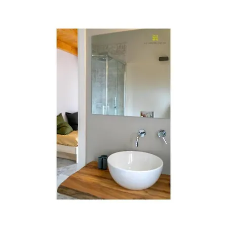 La Casa Tra Gli Ulivi Apartment *