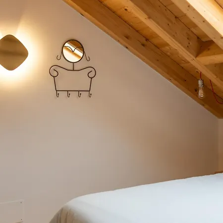 La Casa Tra Gli Ulivi Janov